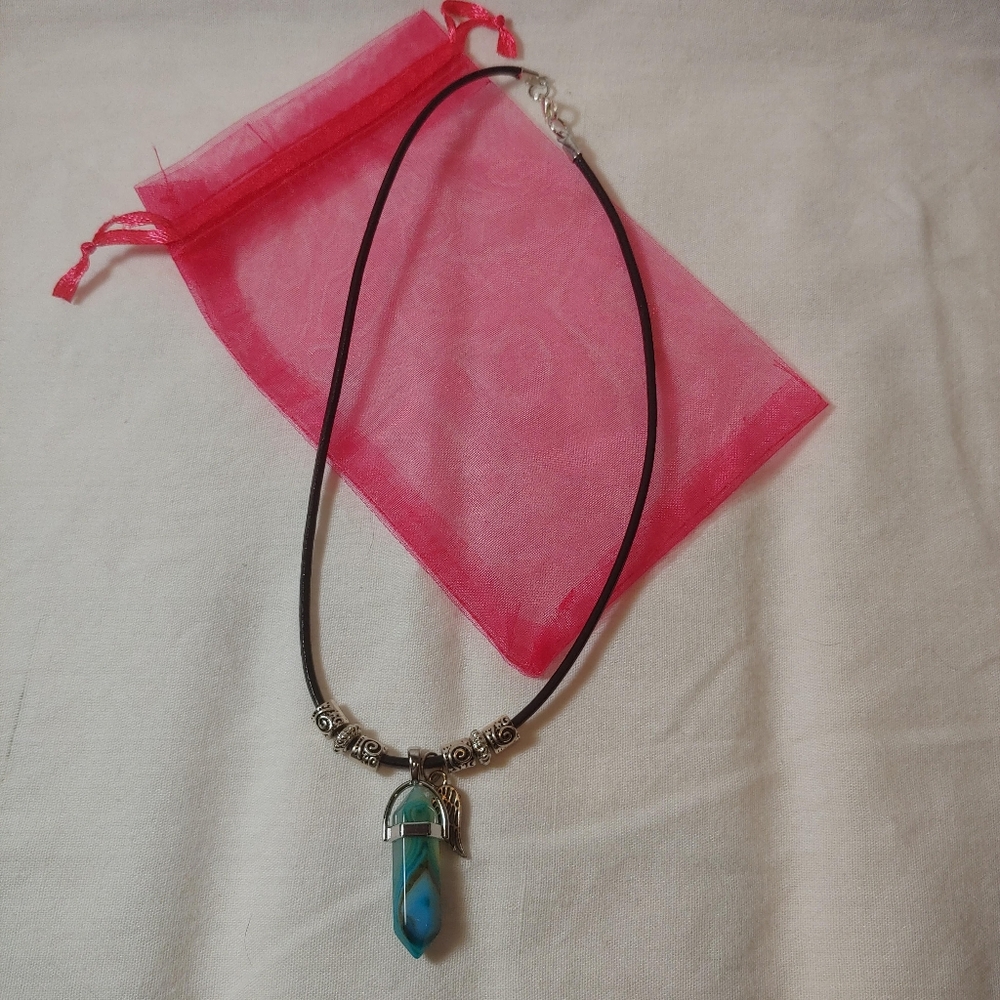 Hand Crafted Necklace - Picture 5 of 5